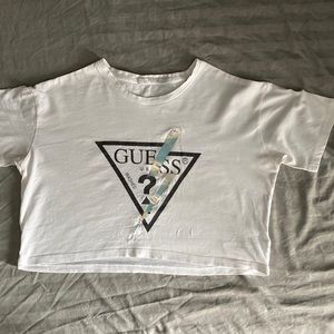 Guess xs white crop tee